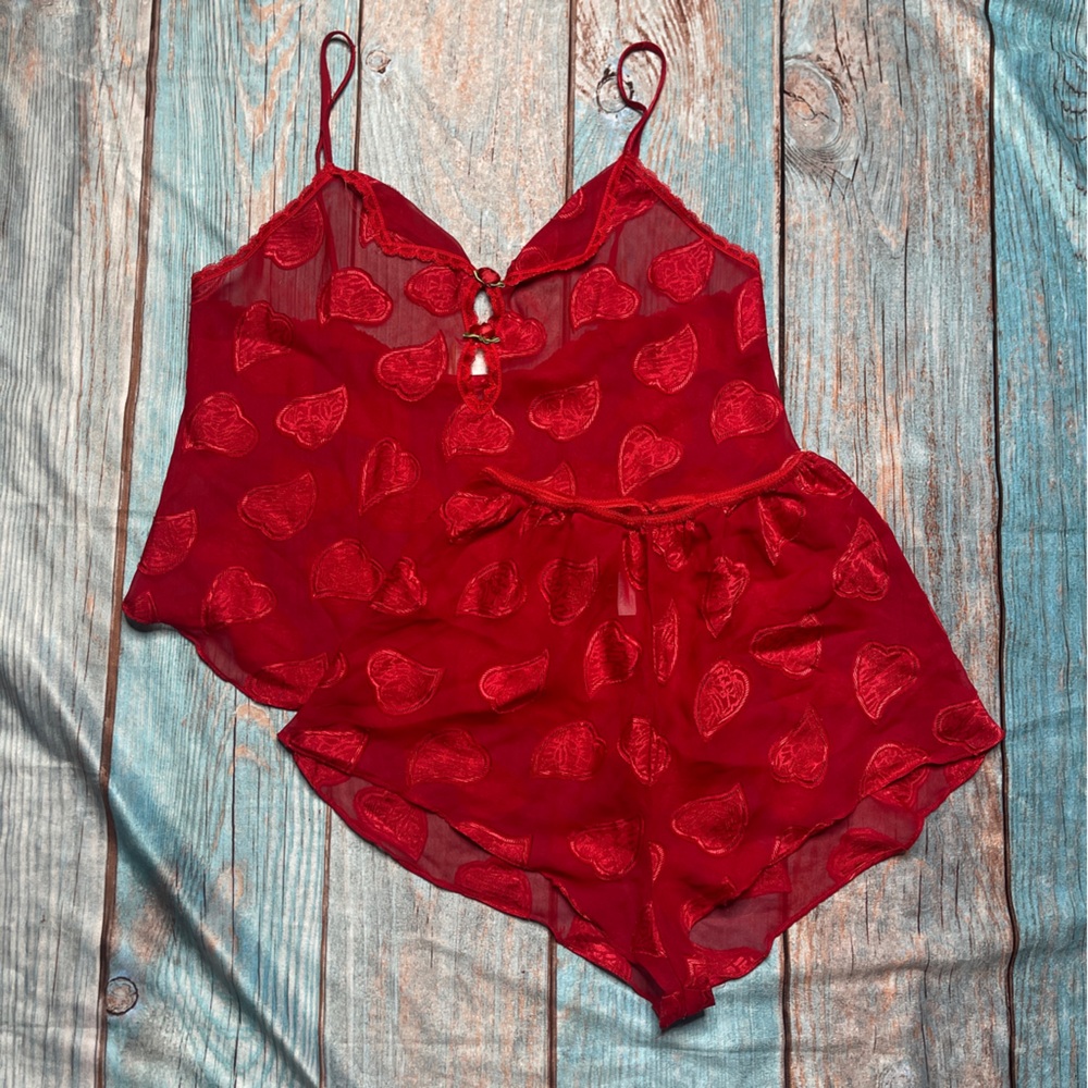 VNTG California Dynasty Red Lingerie Set
